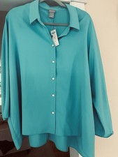Beautiful NWT Chico’s Dolman Sleeve Blouse Size 3 picture