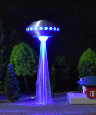N Z Scale Trains UFO Flying Saucer Space Ship With Abduction Blue Laser Beam  picture