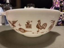 Vintage Pyrex Early American Cinderella mixing bowl 21/2 quart picture
