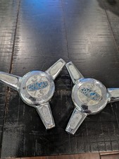 Cragar SS Spinner Center  Set Of 2 Original 3 Point  Cap Vintage 3 1/16 Inside picture