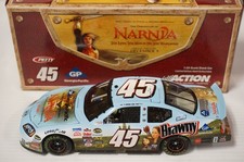 1/24 Kyle Petty #45 The Chronicles of NARNIA 2005 Charger NASCAR Diecast Car picture