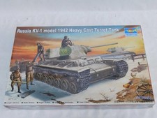1/35 Trumpeter WW2 KV-1 1942 Heavy Cast Turret Russian Tank Plastic Model Kit picture