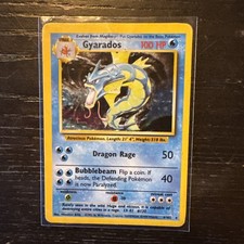 Gyarados 6/102 - Base Set Unlimited Holo Rare WOTC Pokemon TCG Damaged - 1999 picture