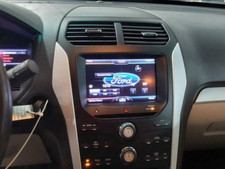 2011-2013 Ford Explorer GPS Screen Navigation Radio Display Screen GENUINE OEM picture