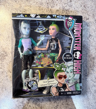 Mattel Monster High 2013 Manster Deuce Gordon And Gil Webber Dolls - New in Box picture