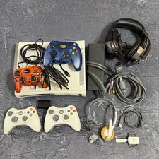 Xbox 360 Console Bundle Tested Working - 4 Controllers - Turtle Beach Headset picture
