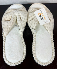 AURO a GOLDTOE brand Cozy Faux Fur Slip-On Slippers Beige 10.5 M Non-Slip picture