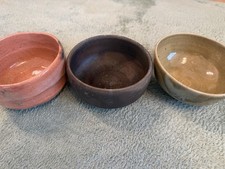 Vintage Japanese Matcha Tea Bowls Set of 3 Chawan Ceramic Pottery Tea Ceremony picture