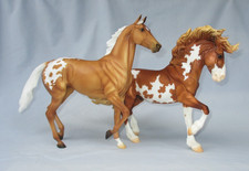 Breyer Mojave Mustang Pinto Paint Horse & Lydia Appaloosa Figurine Lot of 2 Trad picture