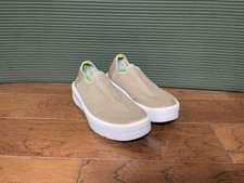 OOfos OOmg Eezee Recovery Women's Sneakers 9 Tan Low Slip On No Laces Comfort picture