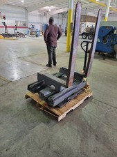 Rotating forklift attachment picture