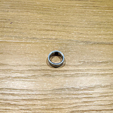 Oura Ring 4 Smart Ring Sleep Tracking, Silver Size 8, with charging dock picture
