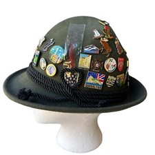 VTG Bavarian Wool Hat H872 Small Oktoberfest Alpine Tyrolean German Travel Pins picture