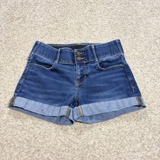 APT. 9 Women's Jean Shorts size 6 Pre-owned picture