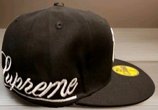 Supreme x New York Yankees New Era 59FIFTY Black Hat Cap Very Rare Size 7 NWT picture