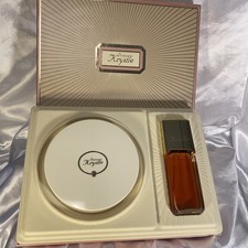 Vintage Forever Krystle Perfume + Powder Gift Set NOS Dynasty Krystle Carrington picture