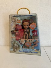 BRATZ Sun-Kissed Summer Yasmin 2004 10” Doll 3 Outfits picture