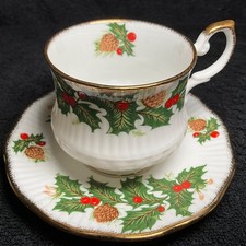 8 Pc-Rosina Queens Yuletide Bone China Cups & Saucers-Holly Berries & Pinecones picture