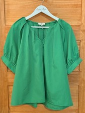 ENTRO Boutique Kelly Green Puff Sleeve Pleated V Neck Blouse Women's size L picture