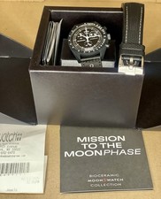Omega x Swatch MoonSwatch Snoopy Black Moonphase SO33B700 Box Receipt Full Set picture