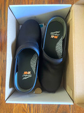Dansko XP 2.0 Women’s Black Waterproof Leather Clogs Slip-On Size 37. US 6.5-7. picture