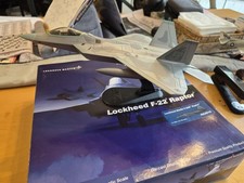 Hobby Master 1/72 Lockheed F-22 Raptor  412 TW HA2810 picture