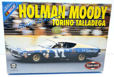 Polar Lights 1:25 Pearson 1969 Torino Talladega Holman Moody Sealed Inside Model picture