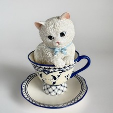 Hamilton Collection Brewed to Purr-fection Cat Teacup Figurine 3.5” 1998 picture