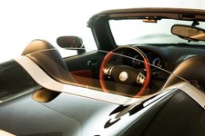 PONTIAC SOLSTICE Convertible Windscreen Wind Deflector Windstop Windblocker C0W picture