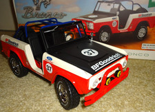 2018 Greenlight Artisan Coll 1:18 1966 Ford Bronco BFGoodrich Baja #37 (#19037) picture
