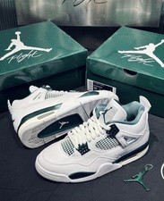 New Jordan 4 Retro 