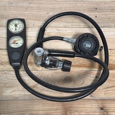 Scubapro MK10 and G250 Regulator Set W/ pressure & depth guages Untested picture