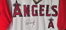 Torii Hunter Signed Los Angeles Angels Jersey W/Tags Global Authentication Auto picture