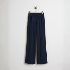NWT - Vuori Women's Villa Wideleg Pant - Ink color - New - Sale picture