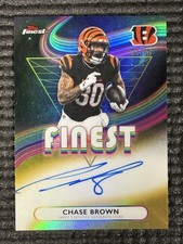 2025 Topps Finest Chase Brown - Finest Autographs Gold Geometric /50 picture