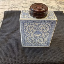Antique 19th c. Chinese Blue and White Motif Lotus Porcelain Tea Caddy 6'' picture