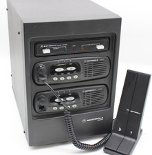 Motorola CDR700 w/ 2 x CDM750 Radios AAM25SKC9PW1AN & Repeater picture