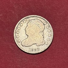 (1) Beautiful Antique 1832 Capped Bust Dime CHOICE G-GOOD NICE DETAIL picture