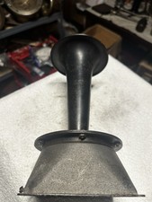Edward Adapta Vintage Car Horn 12V  Time Era: 1940-1960 picture