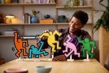 LEGO Art: Keith Haring – Dancing Figures 31216 - BRAND NEW SEALED IN BOX picture