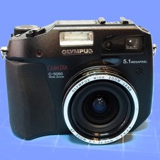 Olympus Camedia C-5060 CCD Digicam 4GB CF with Battery & Charger TESTED WORKING picture