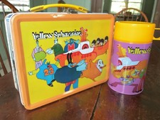 YELLOW SUBMARINE LUNCHBOX AND THERMOS -2012 picture