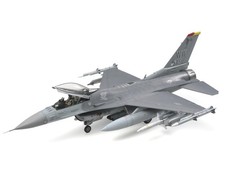 Tamiya 1/48 Lockheed Martin F-16CJ Model Kit [TAM61098] picture