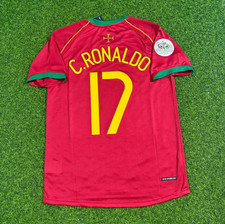 Cristiano Ronaldo Portugal 2006 World Cup Retro Short-Sleeve Football Jersey picture