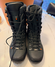 Crispi Anchor Point II Boot & Superfeet Hike Cushion Insoles | 9.5M - BRAND NEW picture