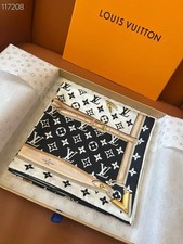 LOUIS VUITTON SCARF SQUARE SHAWL 100% AUTHENTIC CLASSIC LOGO SILK BLACK WHITE picture