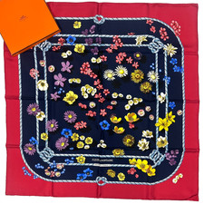 Hermes Scarf 90cm 'Fleurs de Montagne' New Unused Condition Latham 1982 Carre picture