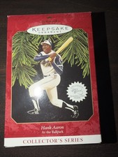 1997 Hallmark Hank Aaron Atlanta Braves Baseball Ornament picture