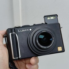Panasonic LUMIX DMC-LX3 Black Digital Camera 10.1MP 2.5x Zoom English AF Lock picture