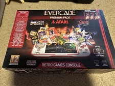 Evercade Handheld Premium Pack w/ 3 Games Atari Collection 1 picture